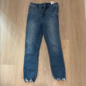Abercrombie & Fitch Dark Blue Ankle Jeans